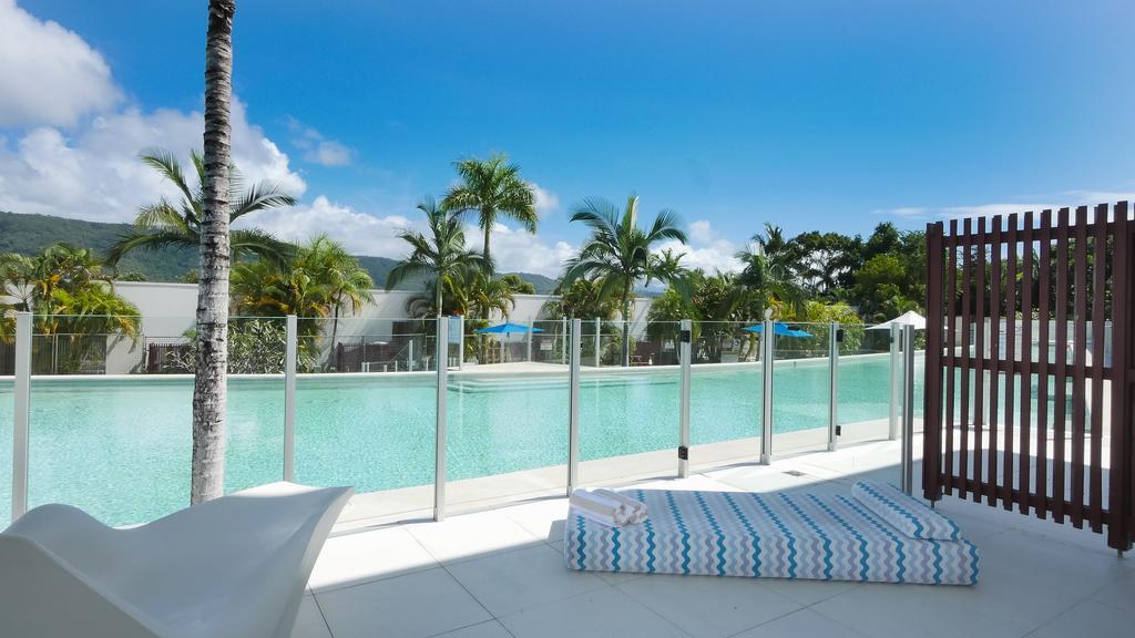 Pool Resort Port Douglas Eksteriør bilde